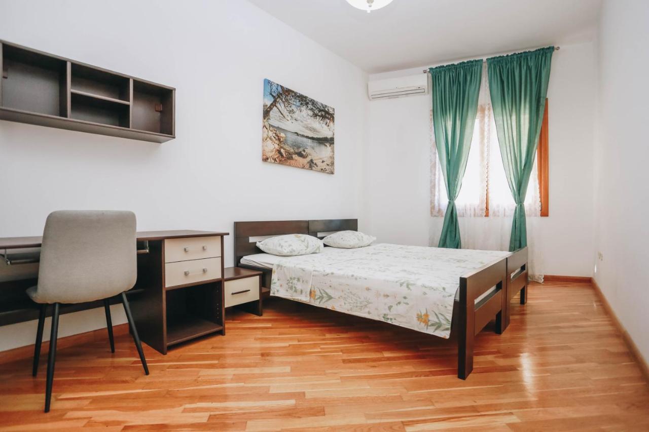 Apartment Near Ponta Nova Of Rafailovici Bečići Exterior foto
